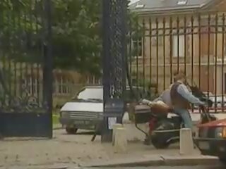 Le maličké pute 1993: maličké xxx špinavé film video fe