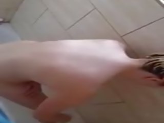 Shaving Her Box in the Shower, Free Box Free HD sex 59