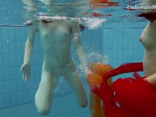 Divi redheads peldēšanas elite karstās, bezmaksas hd pieaugušais filma 62