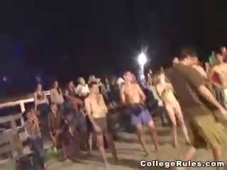 Hooters universidade vagabundas tendo selvagem sexo clipe festa