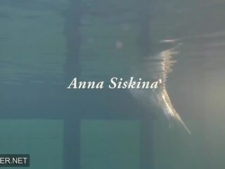 Stupendous супер step-sister анна siskina с голям цици в на плуване