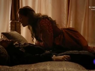 Ariana Martinez - Carlos, Rey Emperador s01e14 (2016)