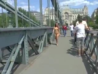 Crazy Naked Tereza movs Her first-rate Body On Public Streets