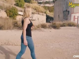 꼬인 헝가리의 금발의 엿 단단한 에 그녀의 여행 에 라틴어 미국 x 정격 영화 movs
