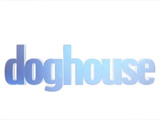 Doghouse - kaira rakkaus on a super punapää tipu ja nauttii täyte hänen pillua & perse kanssa dicks